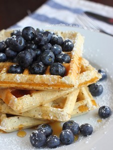 Fluffy and crisp vegan waffles that'll make your loved ones swoon as you pull this out for breakfast. #vegan #healthy #breakfast #blueberries