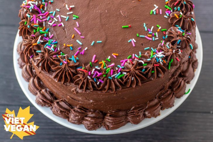 Vegan Chocolate Ganache Frosting | The Viet Vegan