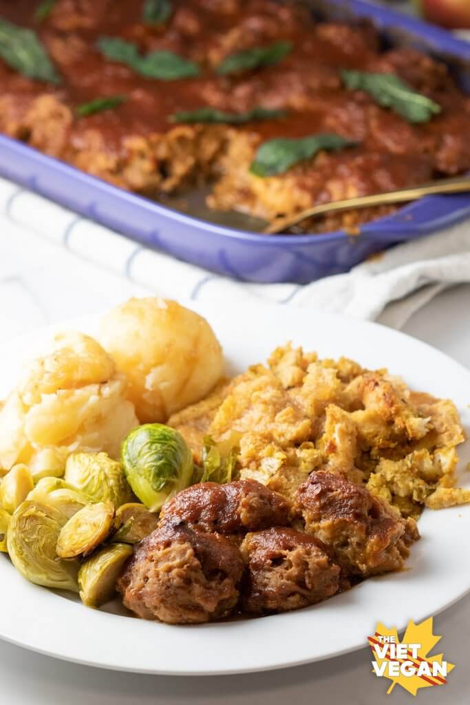 Vegan Apple Sage Meatballs | The Viet Vegan