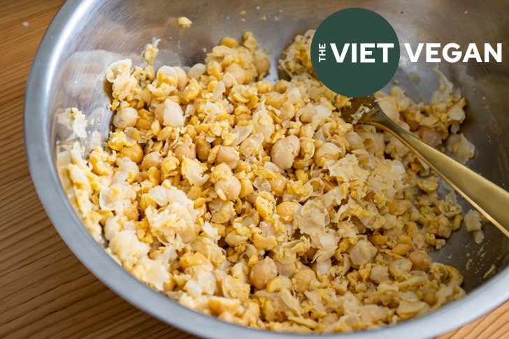 flaked chickpeas in a bowl
