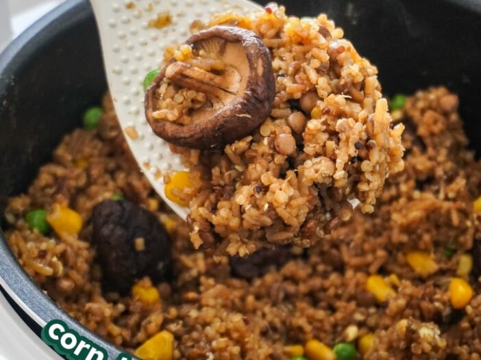 rice cooker meal with corn, mushroom, lentil and quinoa